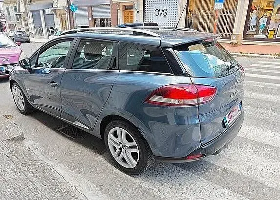 Usata Renault Clio 75 CV (55 kW) 2016 Bluazzurro Station wagon