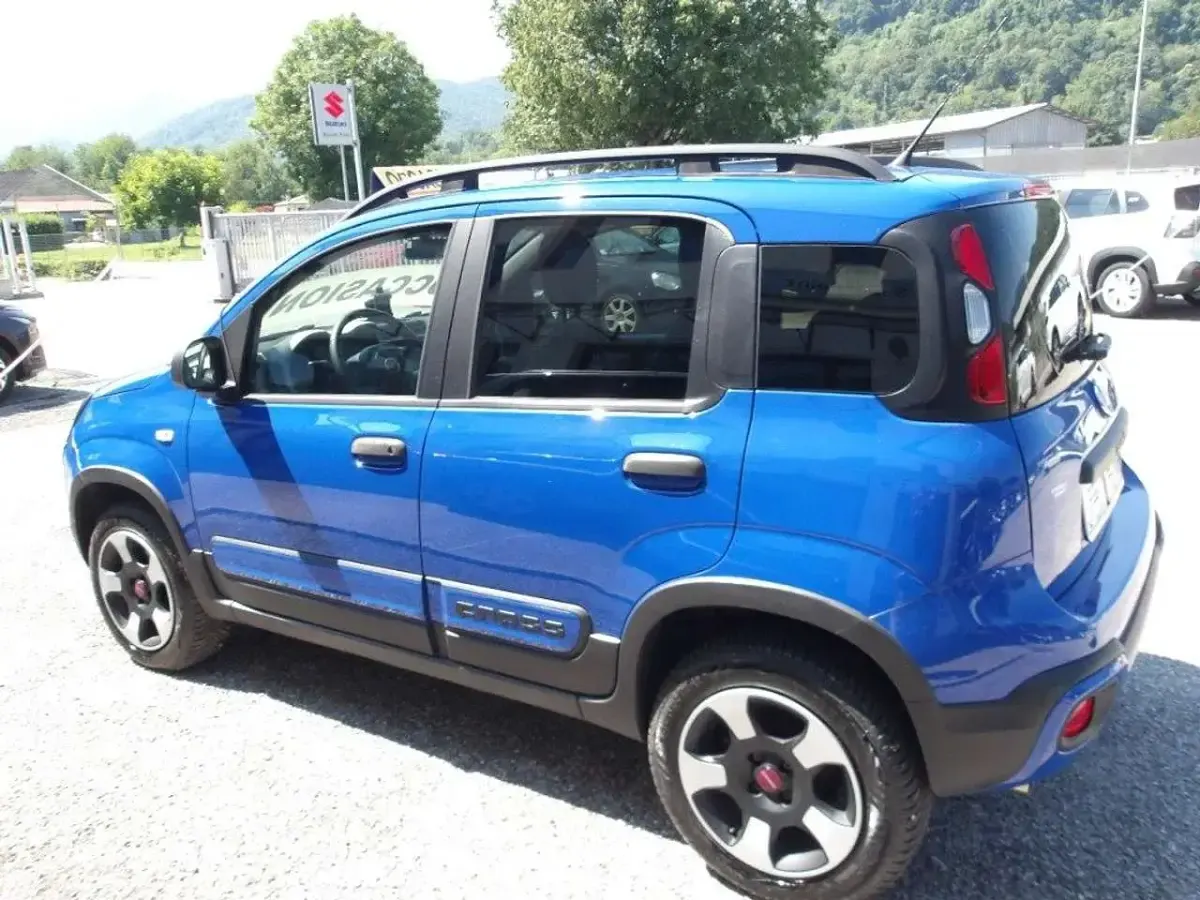 Usata Fiat Panda Cross Cross 69 CV (50 kW) 2017 Blu Utilitaria