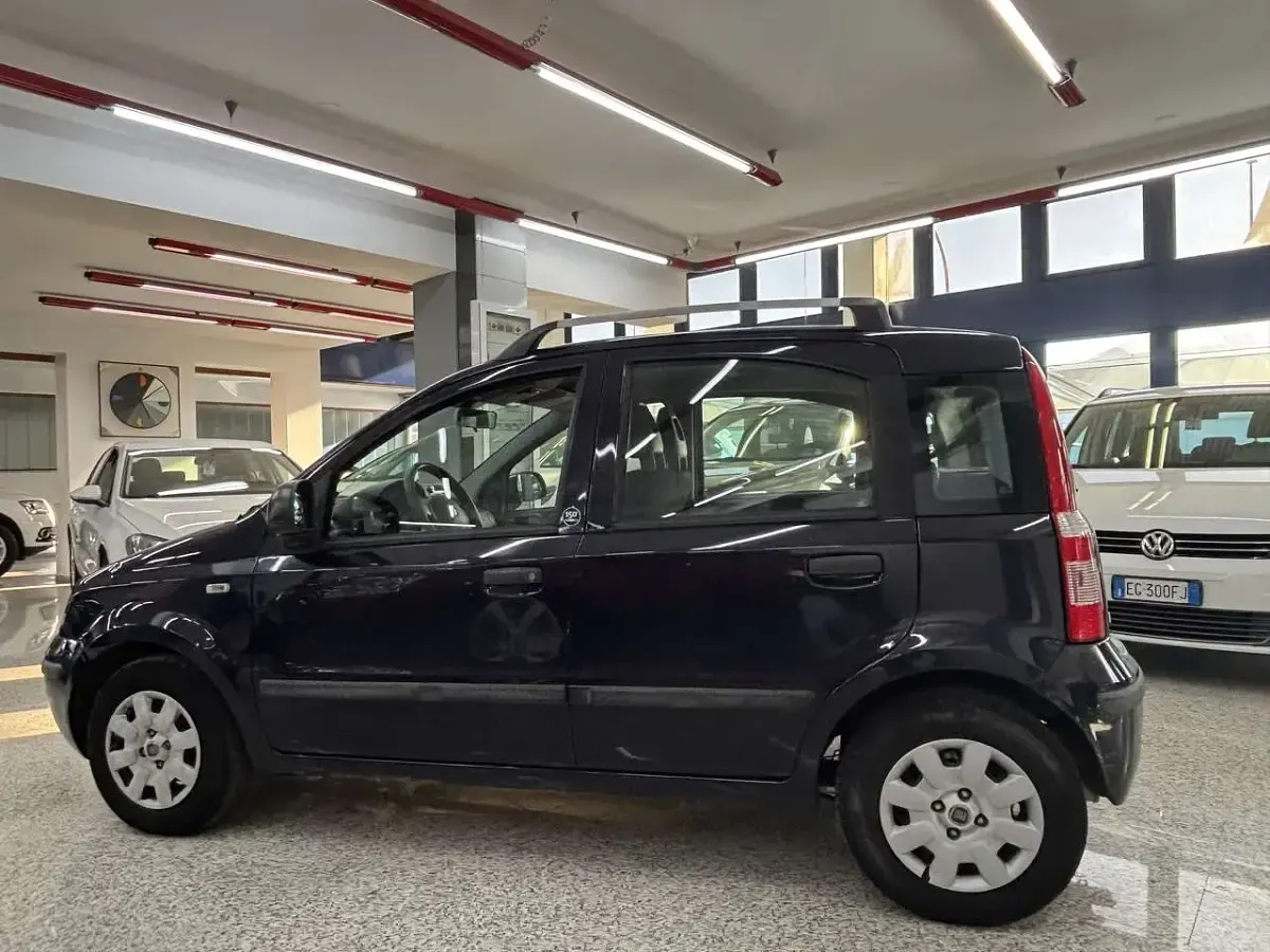 Usata Fiat Panda 69 CV (50 kW) 2011 Blu/azzurro Utilitaria