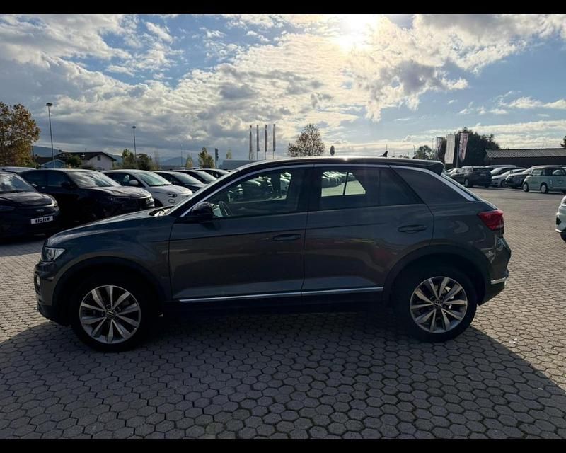 Usata VW T-Roc Business 116 CV (85 kW) 2020 Grigio SUV