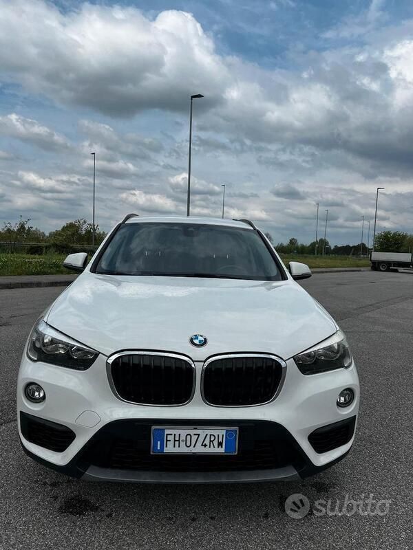 Usata BMW X1 Comfort Edition 116 CV (85 kW) 2017 Bianco SUV