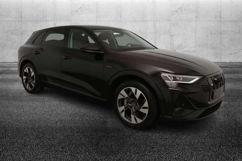 Usata Audi e-tron S-Line 158 kW (215 CV) 2022 Nero SUV