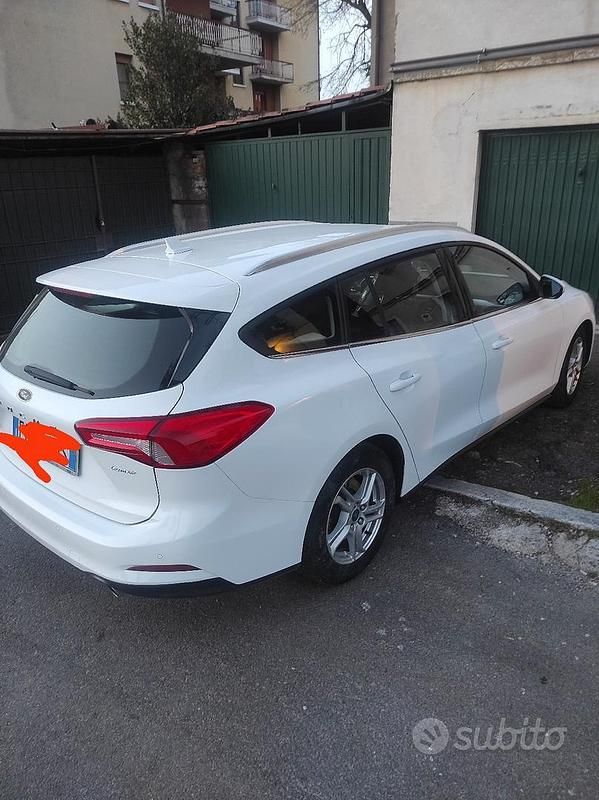 Usata Ford Focus ST 101 CV (74 kW) 2019 Bianco Station wagon