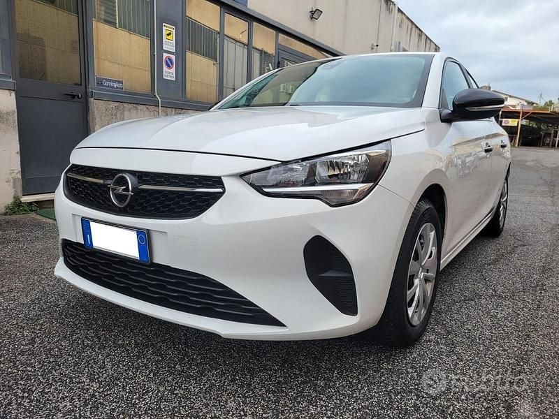 Usado Opel Corsa Edition 75 CV (55 kW) 2021 Blanco Utilitario