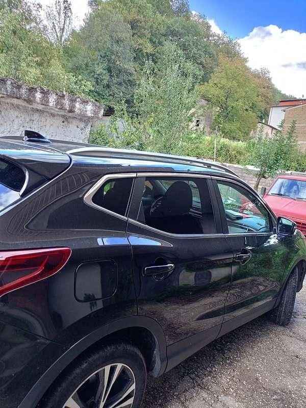 Usata 2021 Nissan Qashqai N-Connecta SUV | 17.500 € (Super prezzo) - Immagine 1/4