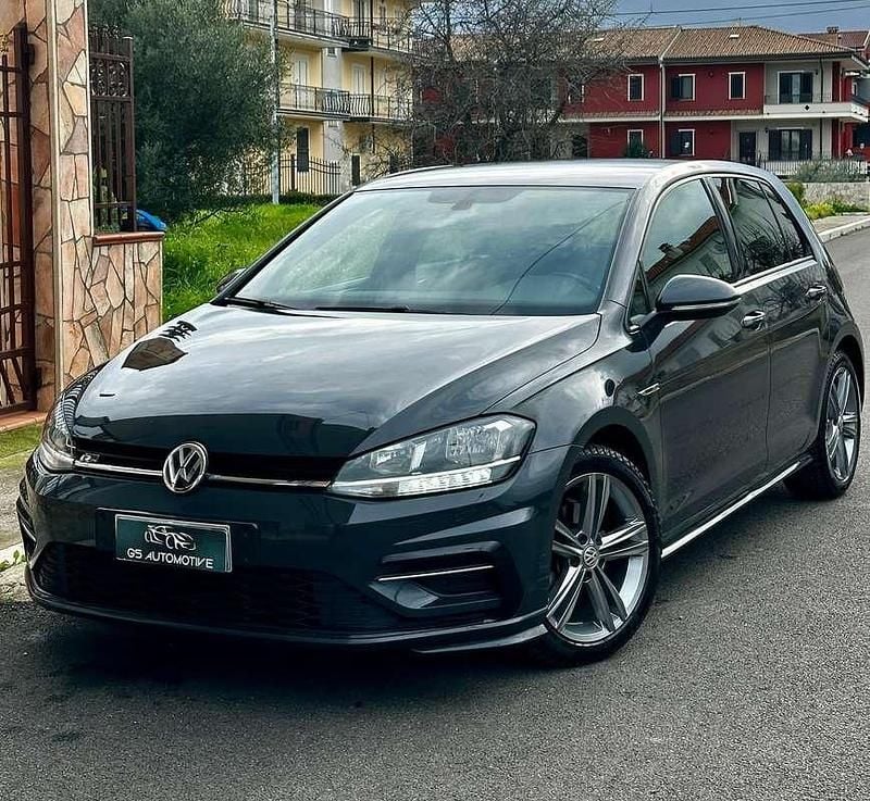 Usata VW Golf VII R-line 116 CV (85 kW) 2019 Berlina
