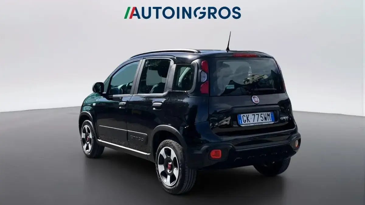 Usata Fiat Panda Cross Cross 69 CV (50 kW) 2022 Nero Utilitaria