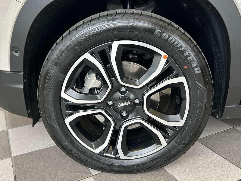 Nuova Jeep Avenger Summit 110 CV (80 kW) 2026 Stone SUV