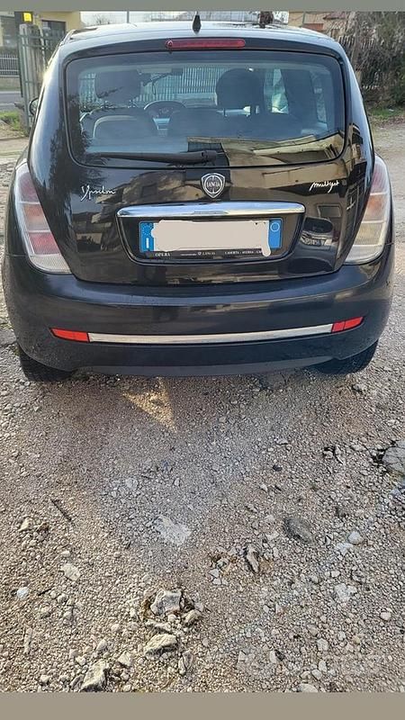 Usata Lancia Ypsilon 2010 Utilitaria