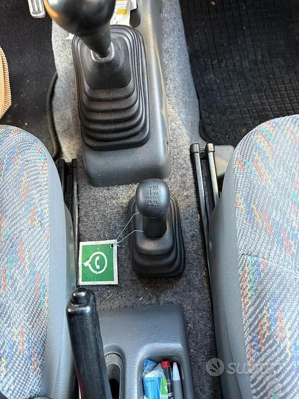 Usata Suzuki Jimny 80 CV (58 kW) 1998 SUV