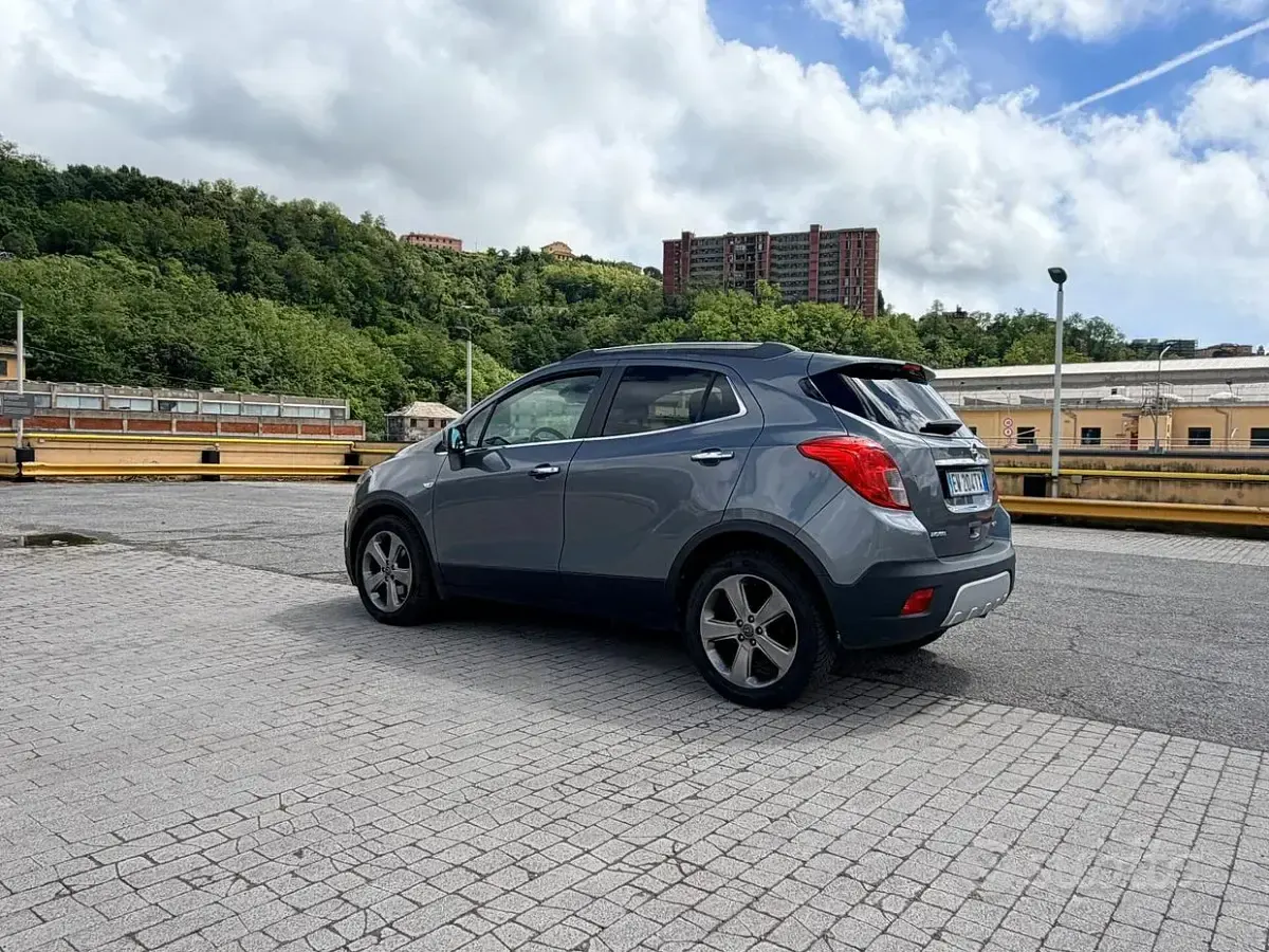 Usata Opel Mokka Cosmo 131 CV (96 kW) 2014 Grigio SUV