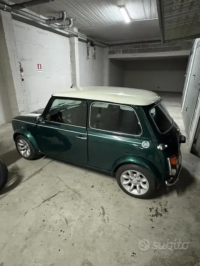 Usata Mini Cooper 63 CV (46 kW) 1999 Verde Utilitaria