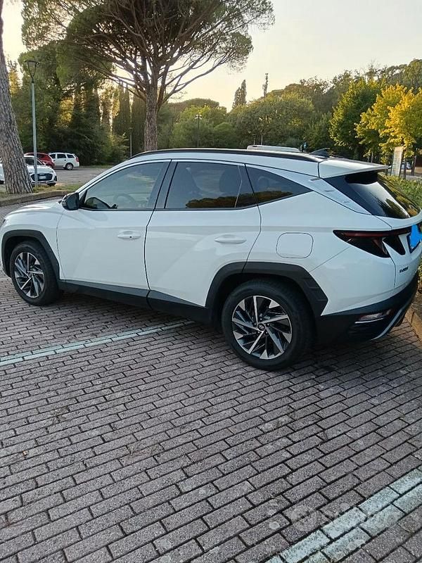 Usata Hyundai Tucson 116 CV (85 kW) 2021 Bianco SUV
