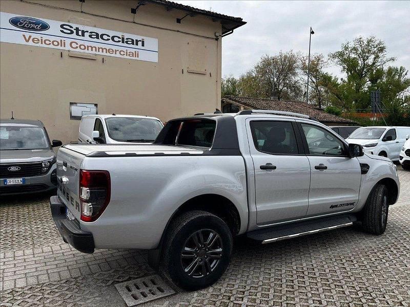 Usata Ford Ranger Wildtrack 170 CV (125 kW) 2023 Grigio metallizzato Pick-up