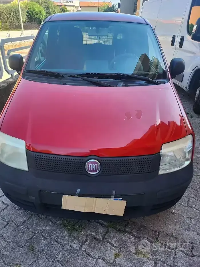 Usata Fiat Panda 75 CV (55 kW) 2010 Rosso Utilitaria