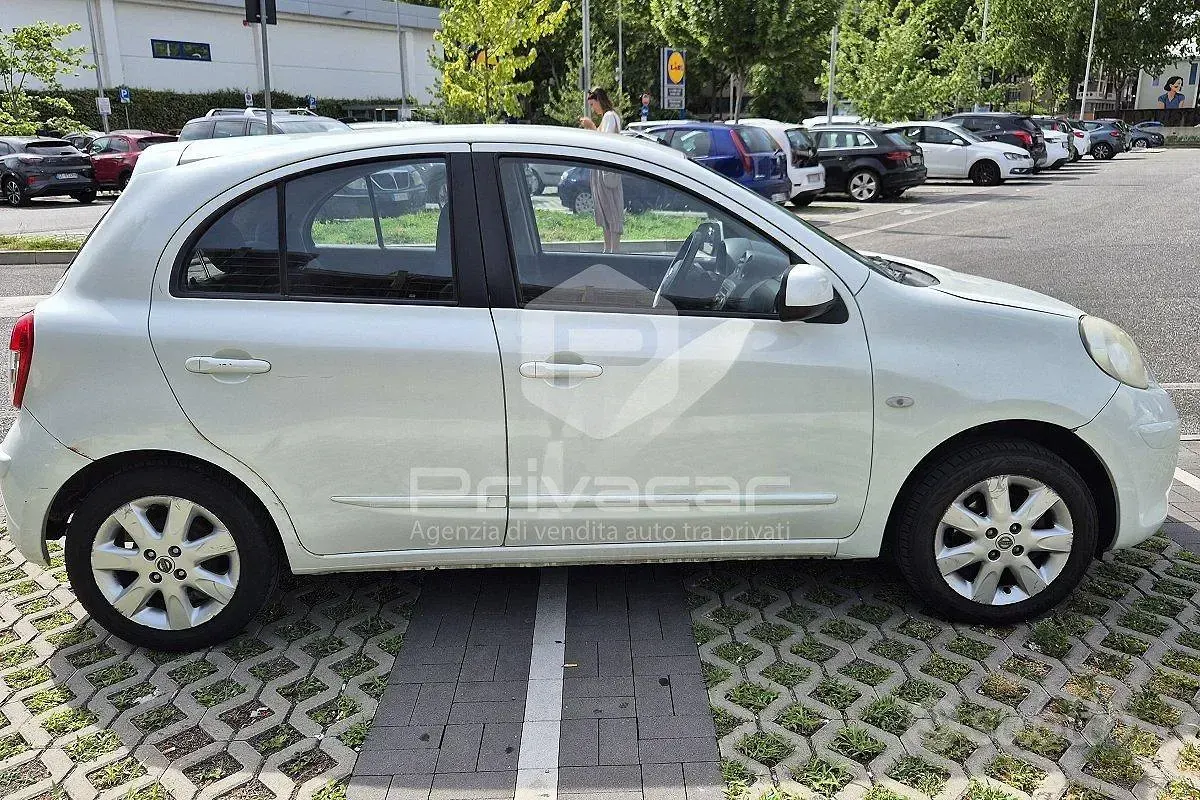 Usata Nissan Micra Tekna 80 CV (58 kW) 2011 Bianco Utilitaria
