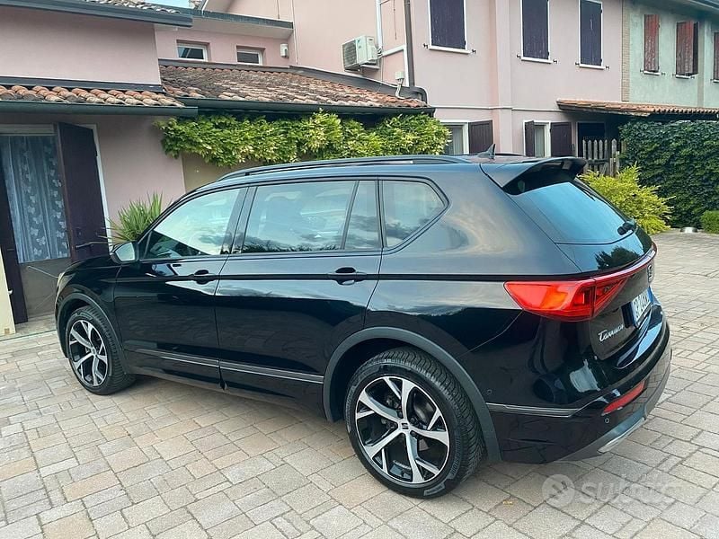 Usata Seat Tarraco 150 CV (110 kW) 2024 Nero SUV