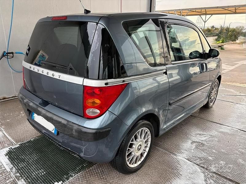 Usata Peugeot 1007 68 CV (50 kW) 2005 Monovolume