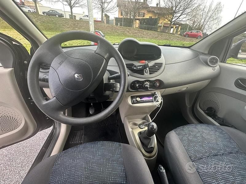 Usata Renault Twingo 65 CV (47 kW) 2007 Nero Utilitaria
