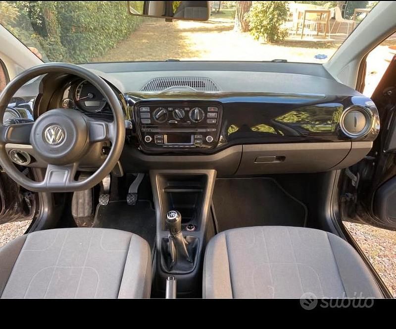 Usata VW up! 75 CV (55 kW) 2012 Nero Utilitaria