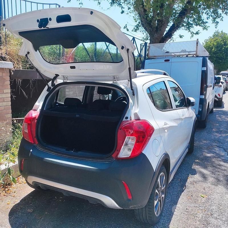 Usata Opel Karl 75 CV (55 kW) 2019 Utilitaria
