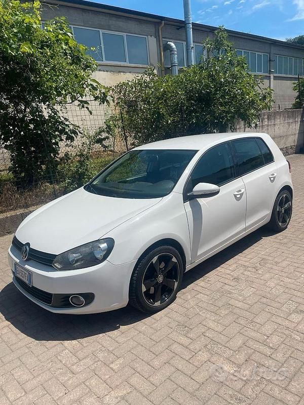 Usata VW Golf VI 2010 Bianco Utilitaria