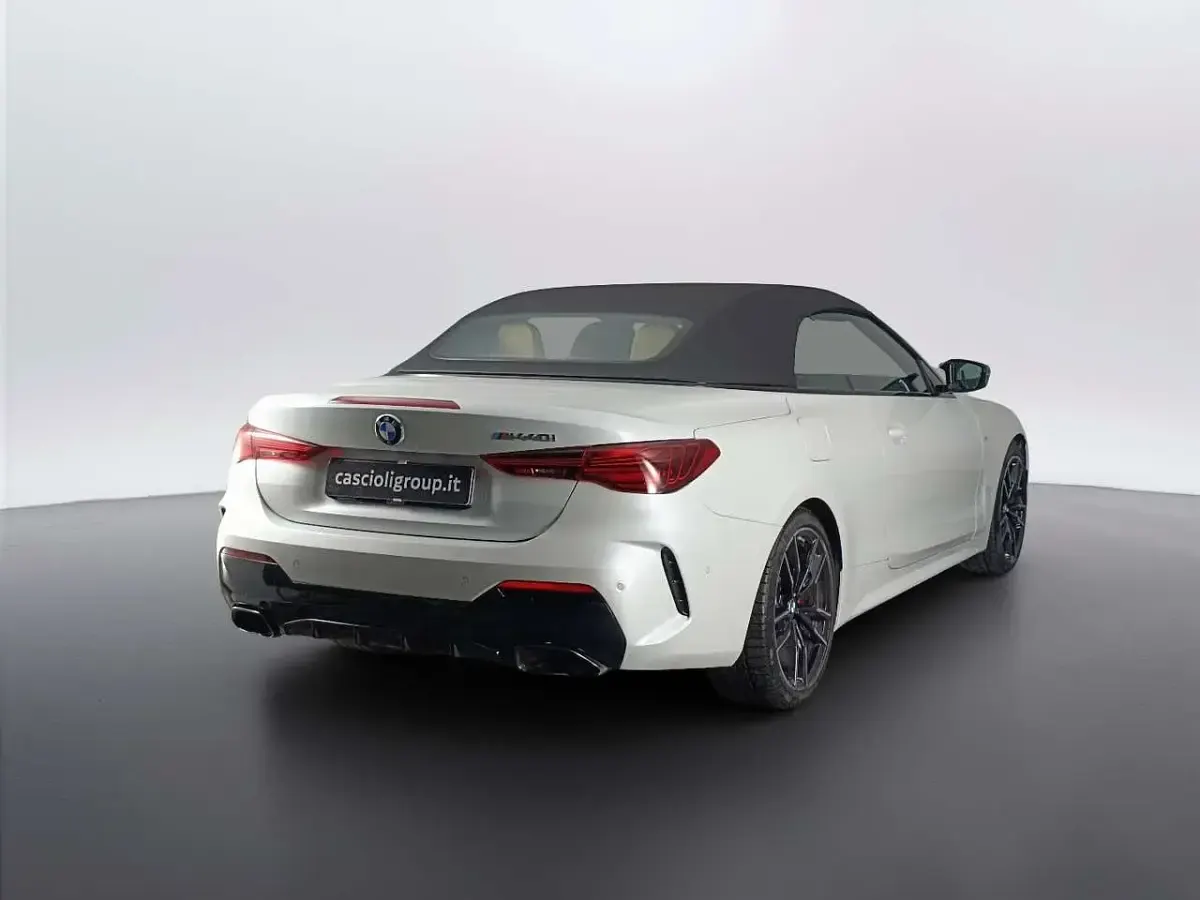 Usata BMW M4 M Sport 374 CV (275 kW) 2024 Bianco Cabrio