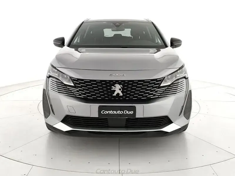 Usata Peugeot 5008 Allure 131 CV (96 kW) 2023 Grigio artense SUV