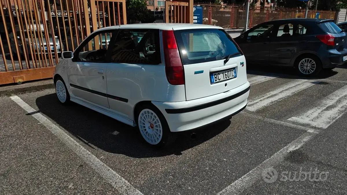 Usata Fiat Punto 1999 Bianco Berlina