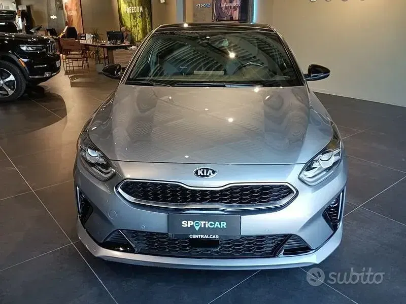 Usata Kia ProCeed GT-Line 160 CV (117 kW) 2021 Grigio Station wagon