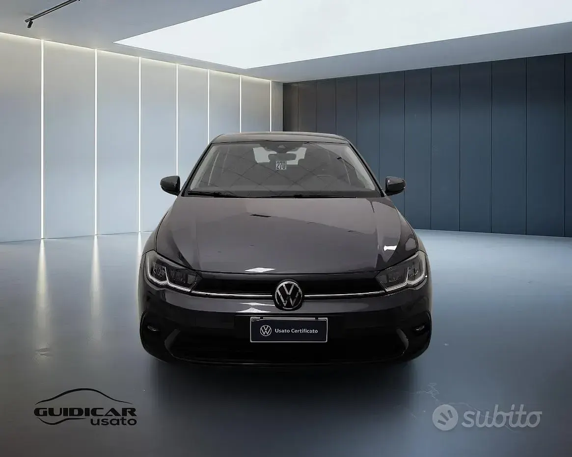 Usata VW Polo Life 95 CV (69 kW) 2025 Grigio Utilitaria