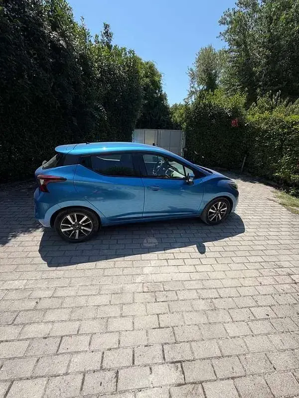Usata Nissan Micra Acenta 71 CV (52 kW) 2017 Bluazzurro Utilitaria