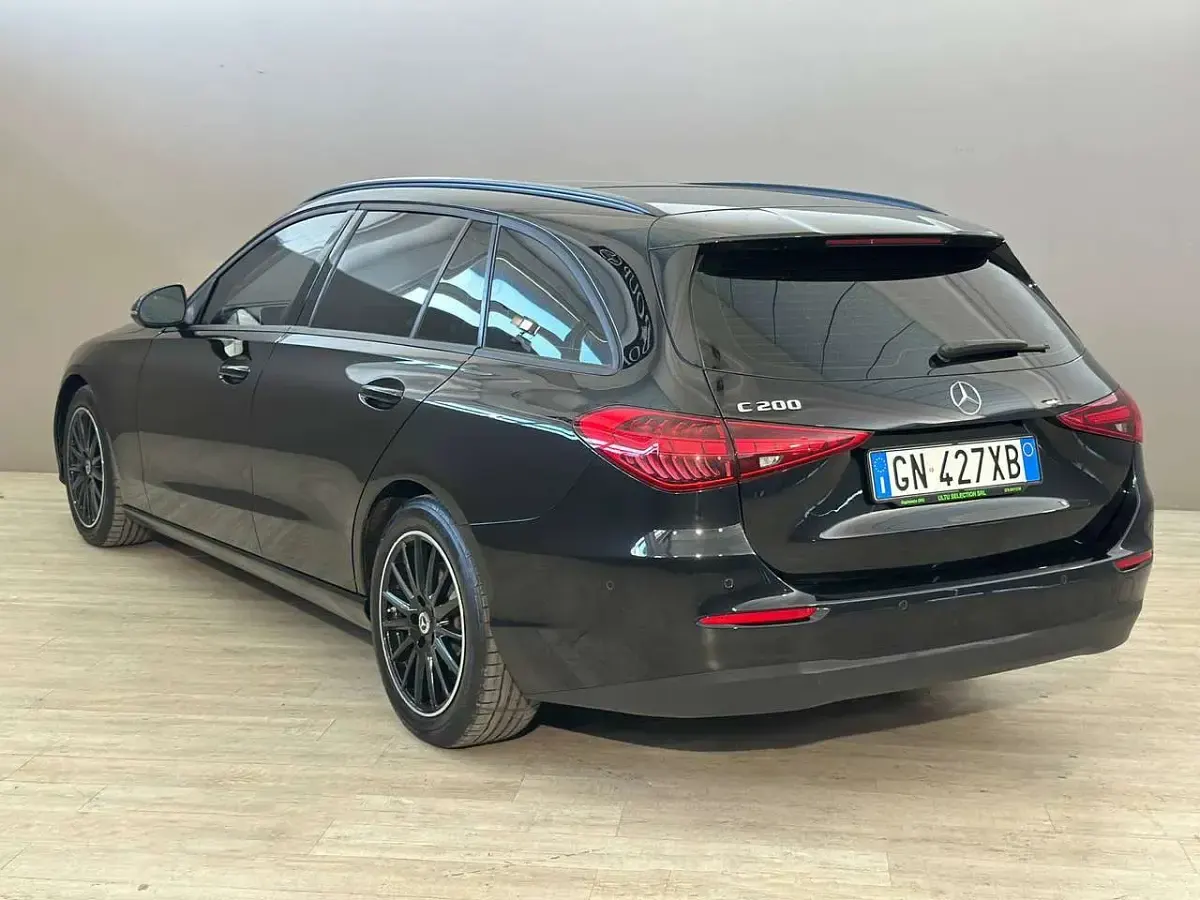 Usata Mercedes C200 Business 204 CV (150 kW) 2023 Nero Station wagon