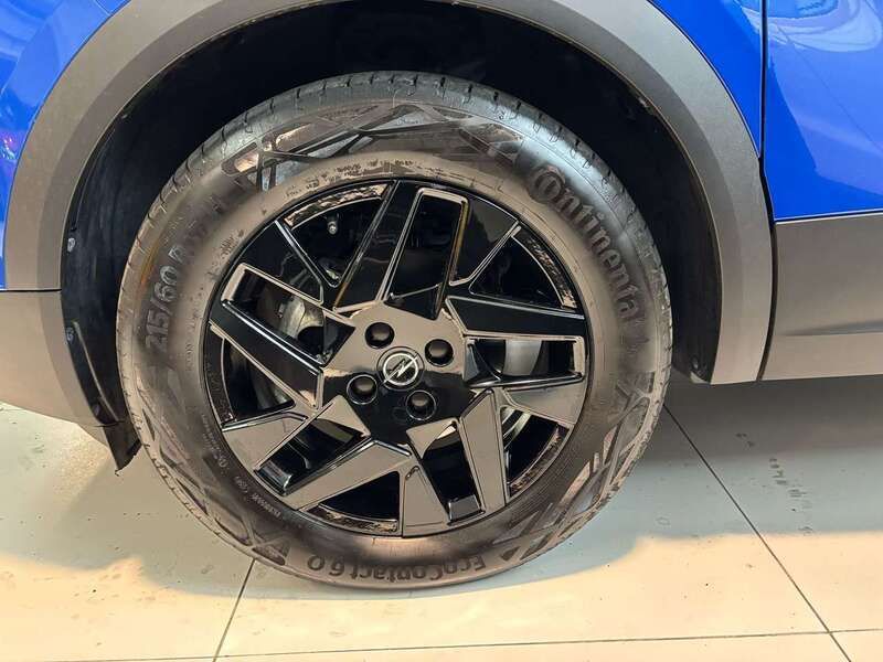 Usata Opel Mokka 101 CV (74 kW) 2023 Blu/azzurro SUV