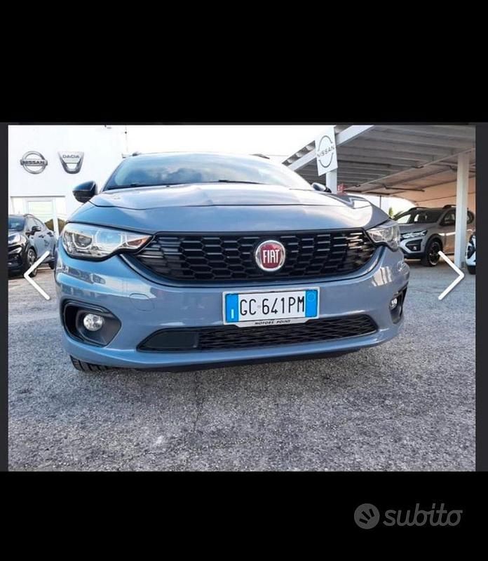 Usata Fiat Tipo 120 CV (88 kW) 2020 Grigio Station wagon