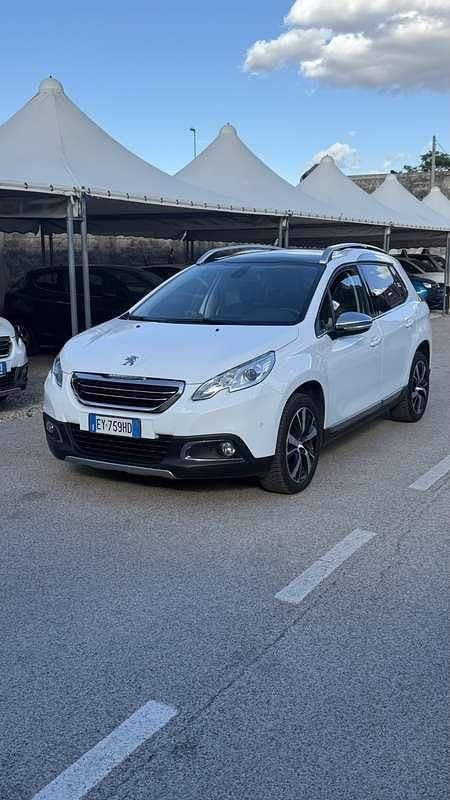 Usata Peugeot 2008 Allure 92 CV (67 kW) 2015 SUV