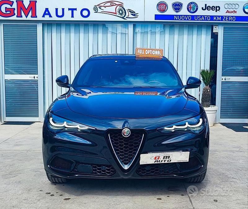Usata Alfa Romeo Stelvio 160 CV (117 kW) 2023 Nero SUV