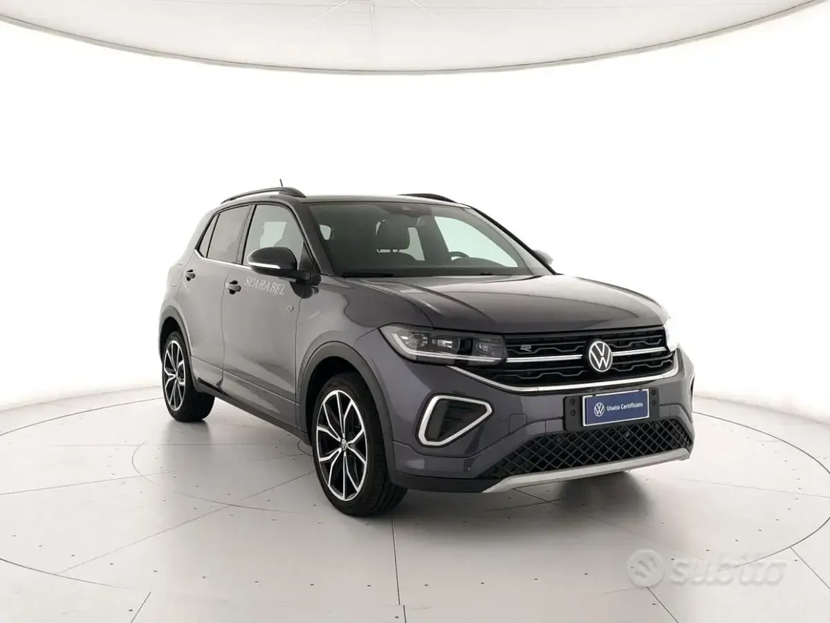 Usata VW T-Cross R-line 116 CV (85 kW) 2025 Grigio SUV