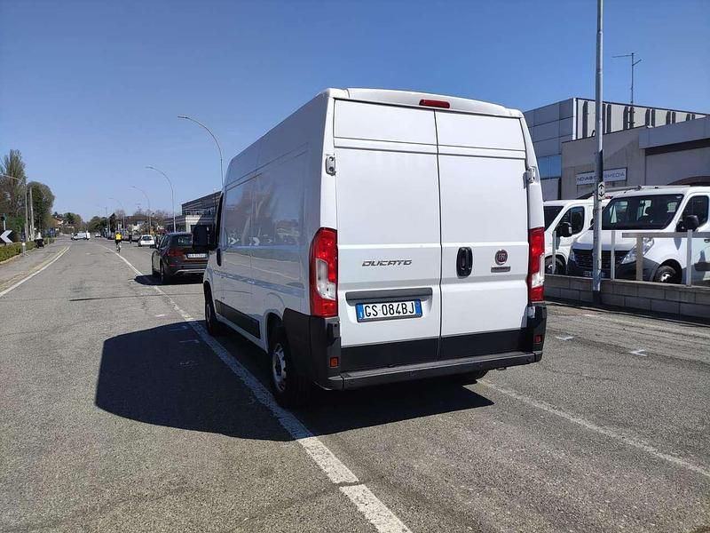 Usata Fiat Ducato 140 CV (102 kW) 2023 Bianco Furgone