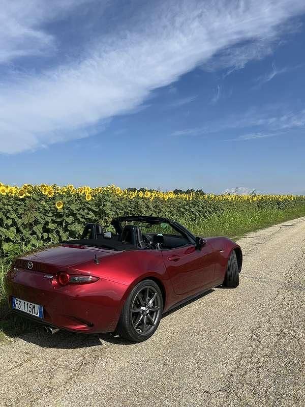 Usata Mazda MX5 Inclusive 160 CV (117 kW) 2018 Cabrio