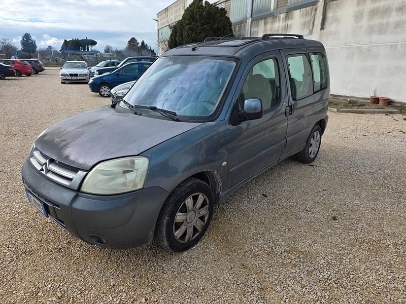 Usata Citroën Berlingo 90 CV (66 kW) 2008 Argento Monovolume