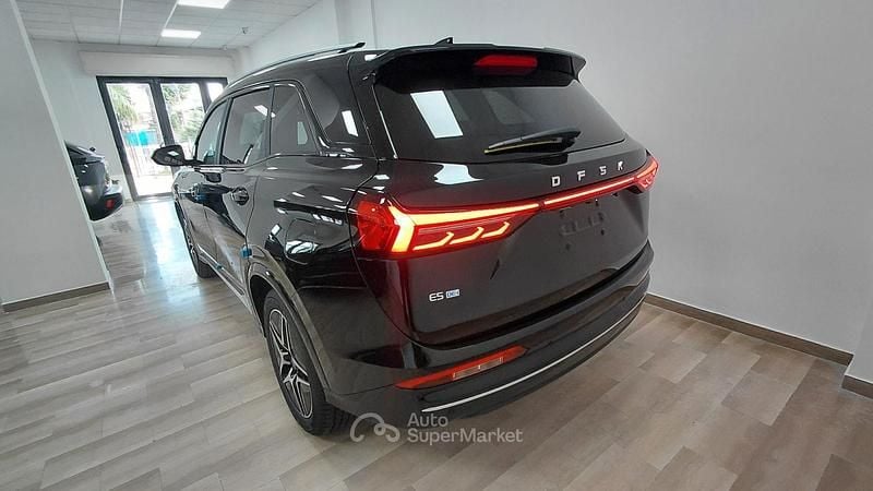 Nuova DFSK E5 184 CV (135 kW) 2025 Nero SUV