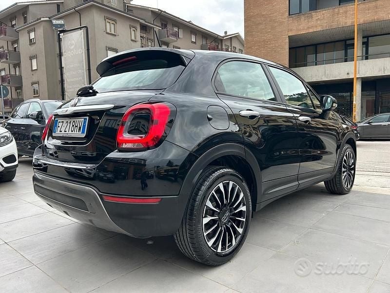 Usado Fiat 500X Cross 120 HP (88 kW) 2019 Preto SUV