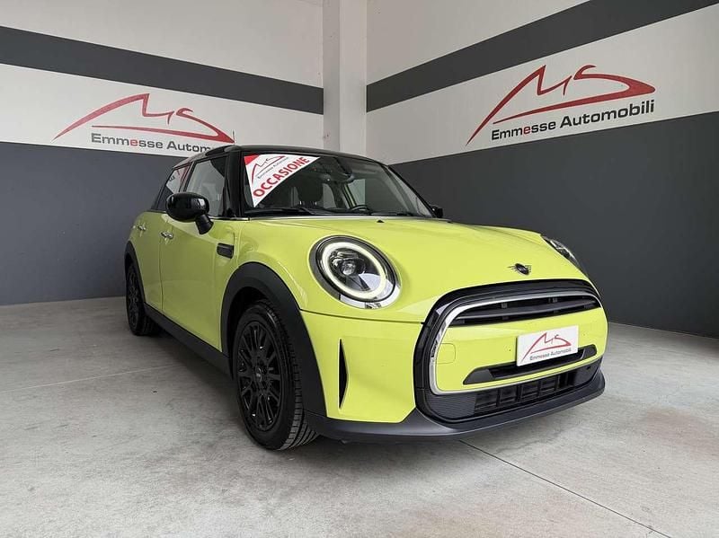 Usata Mini Cooper Business 136 CV (100 kW) 2023 Verde bicolore nero Utilitaria