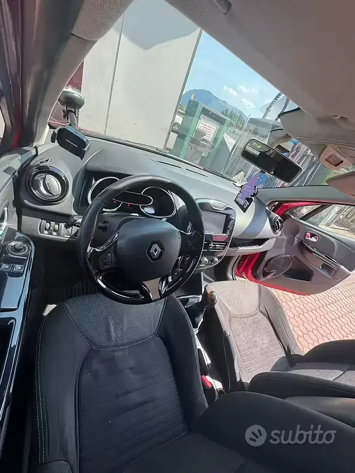 Usata Renault Clio IV 90 CV (66 kW) 2014 Rosso Berlina