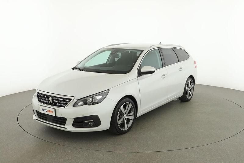Usata Peugeot 308 Allure 131 CV (96 kW) 2019 Bianco Station wagon