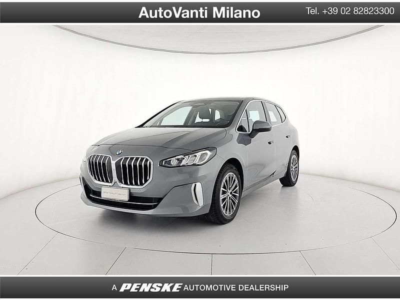 Usata BMW 218 Active Tourer Luxury Line 150 CV (110 kW) 2022 Grigio Monovolume