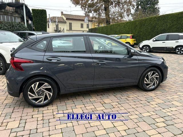 Nuova Hyundai i20 79 CV (58 kW) 2025 Aurora grey Utilitaria