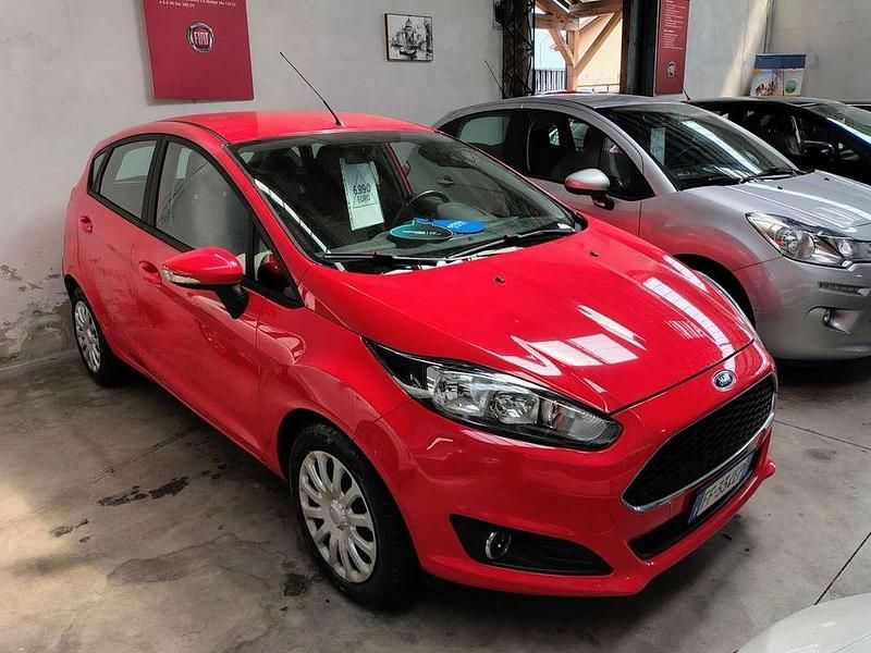 Usata 2016 Ford Fiesta Due volumi | 6990 € (Buon prezzo) - Immagine 1/4
