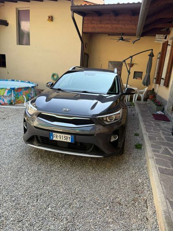 Usata 2018 Kia Stonic SUV | 11.900 € (Ottimo prezzo) - Immagine 1/4
